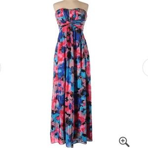 Jessica Simpson maxi dress
